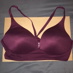 Victoria’s Secret bra 36D